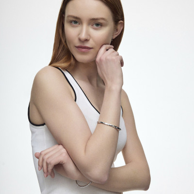 Bransoletka srebrna z cyrkoniami sztywna - Scarlet