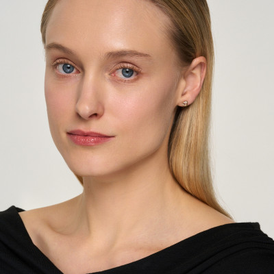 Kolczyki złote z diamentami - serca