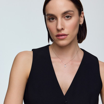 Zawieszka z białego złota z diamentami - 0,12 ct - Metropolitan
