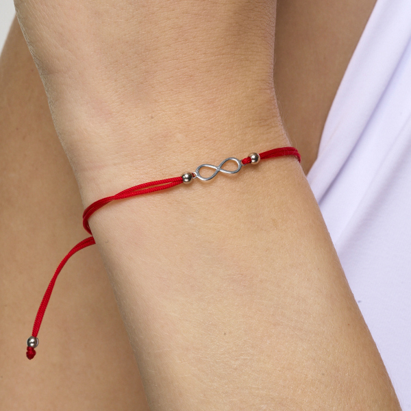 Bransoletka srebrna na czerwonym sznurku - nieskończoność - Hippie