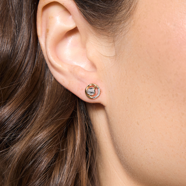 Kolczyki złote z diamentami