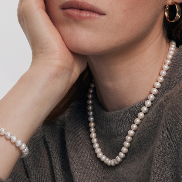 Naszyjnik z pereł - Pearls