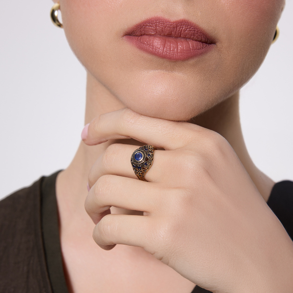 Pierścionek złoty z szafirami - Kolekcja Wiktoriańska