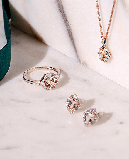 Bizuteria-YES-Kolekcja-Vintage-Rose-Pierscionek-Naszyjnik-Zawieszka-Kolczyki